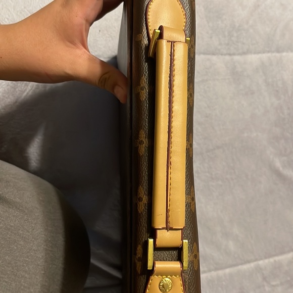 Authentic, Vintage Louis Vuitton Briefcase - Picture 3 of 7